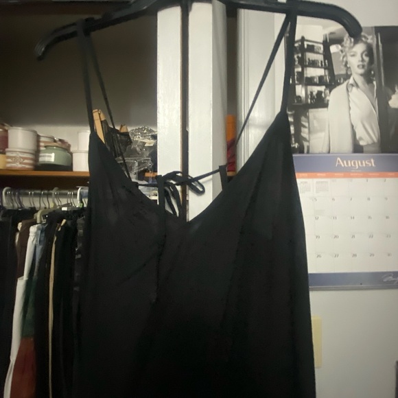 Dress - Picture 2 of 5